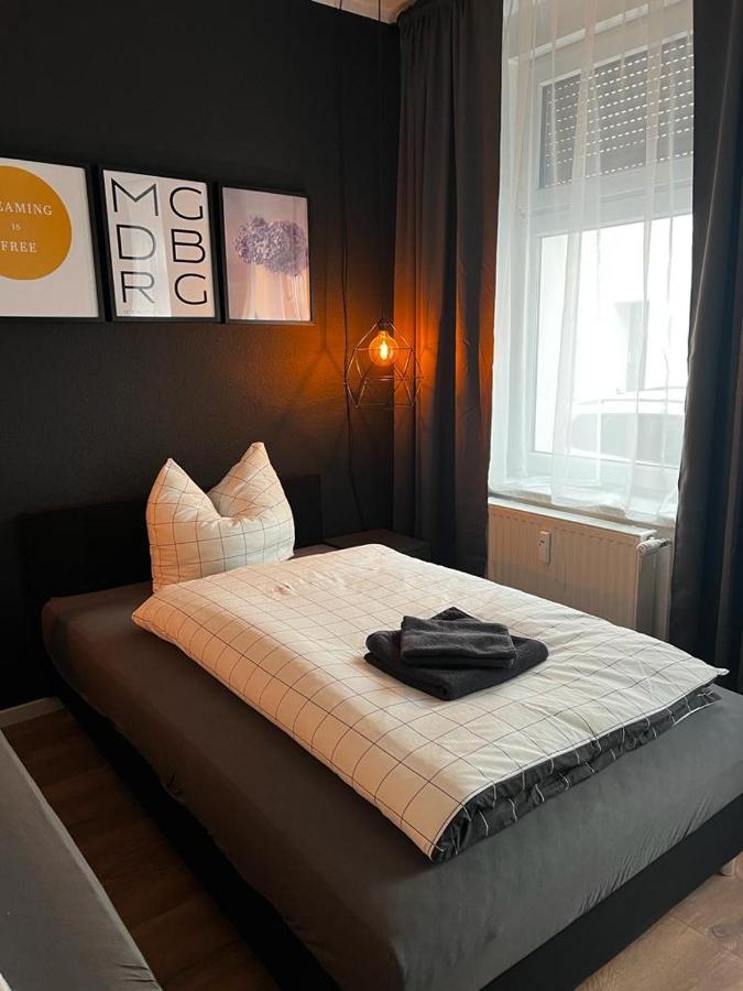 Ferienwohnung, Monteurwohnung, Unterkunft Elise Магдебург Екстериор снимка