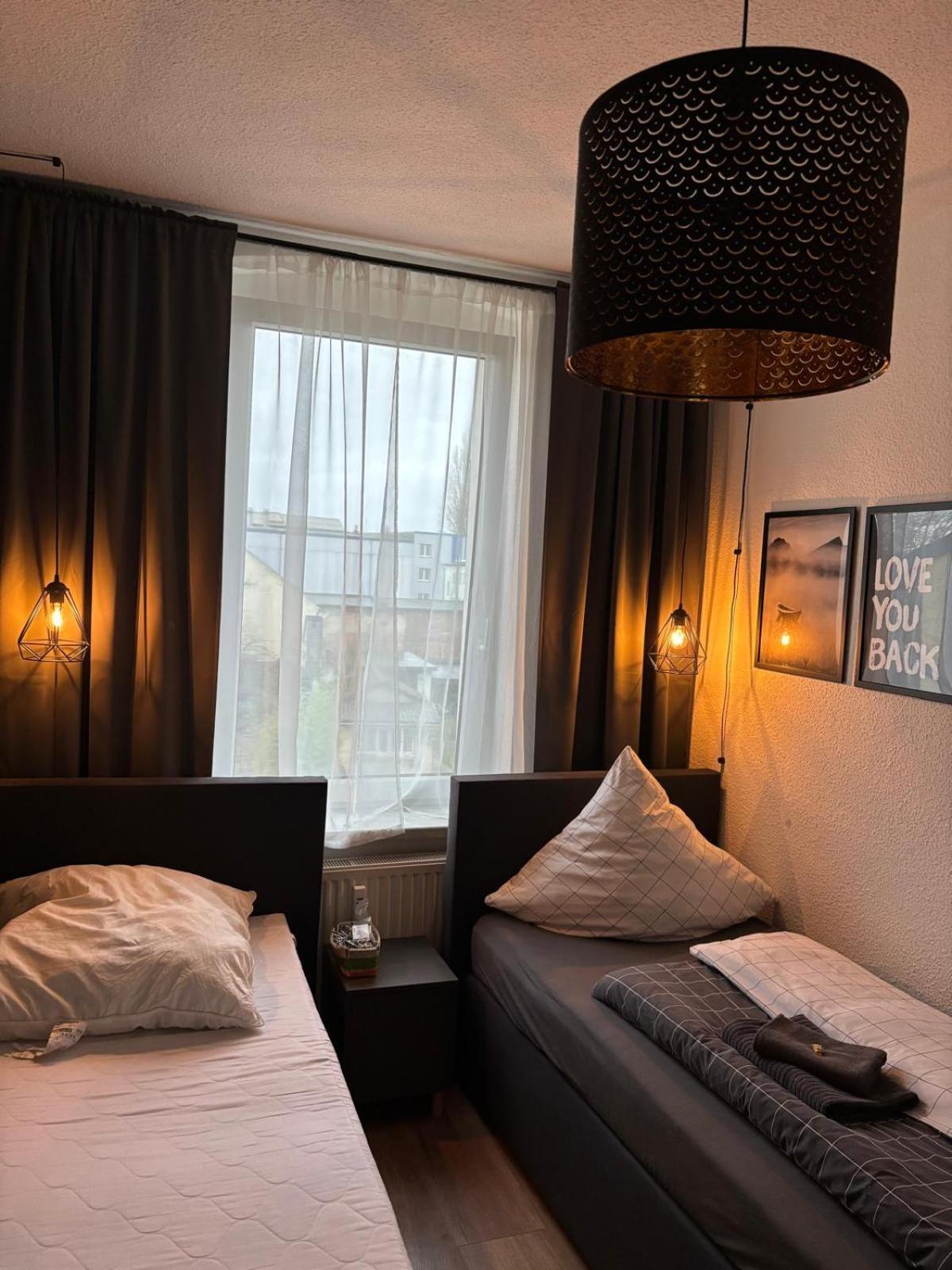 Ferienwohnung, Monteurwohnung, Unterkunft Elise Магдебург Екстериор снимка